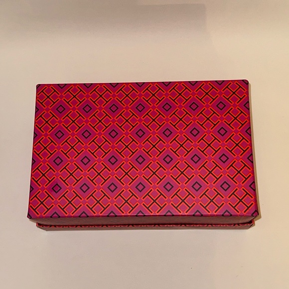 Tory Burch Box🌷 - Picture 4 of 6